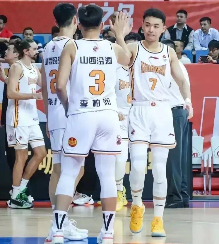 山西男篮巧击陕西，延续胜势无往不利的简单介绍